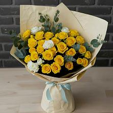 Букет цветов из:  Розы в Журавне