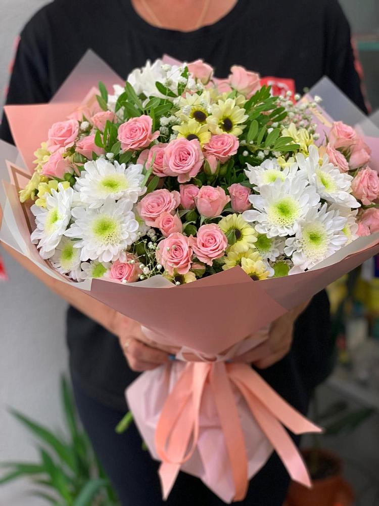 Букет цветов из: Розы и Хризантемы в Журавне