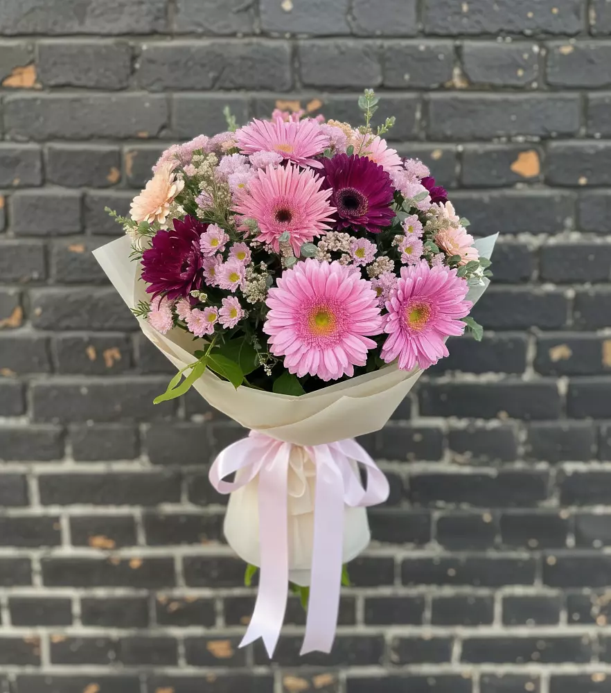 Букет цветов из: Герберы и Хризантемы в Журавне