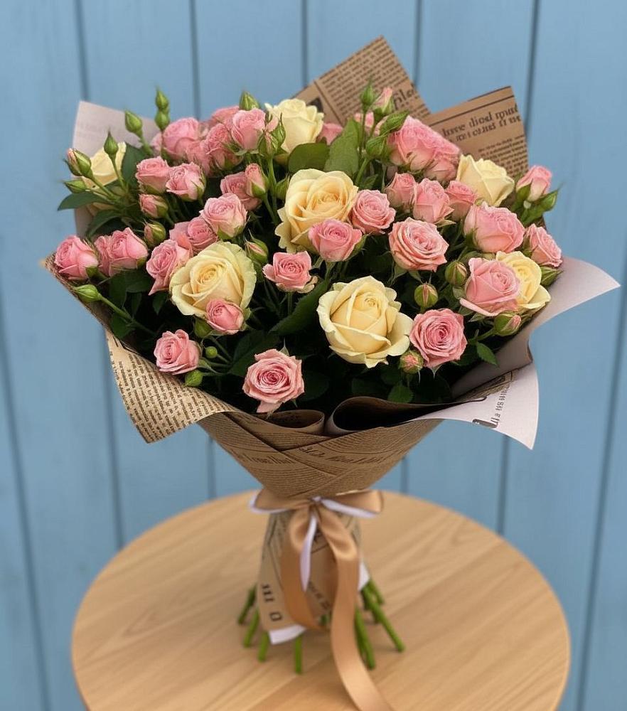 Букет цветов из: Розы в Журавне