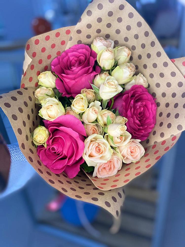 Букет цветов из: Розы в Журавне