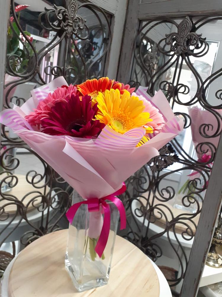 Букет цветов из: Герберы в Журавне