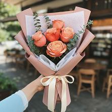 Букет цветов из:  Розы в Журавне