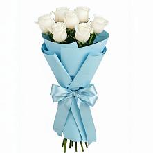 Букет 7 белых роз Проуд в Журавне