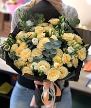 Букет цветов из:  Розы и Лизиантусы #REPLACE_PRED# Журавне