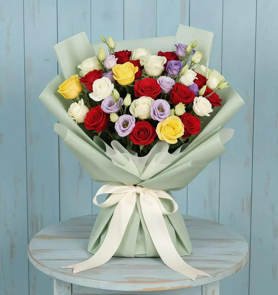 Букет цветов из: Розы в Журавне